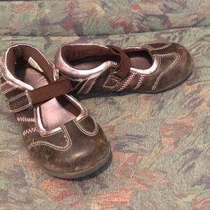 Carters brown and pink leather Mary Jane shoes